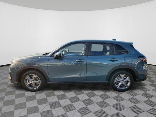 Nordic Forest Pearl 2026 Honda HR-V LX