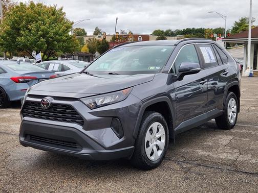 2020 Toyota RAV4 LE