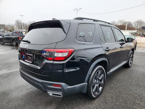 2023 Honda Pilot Sport