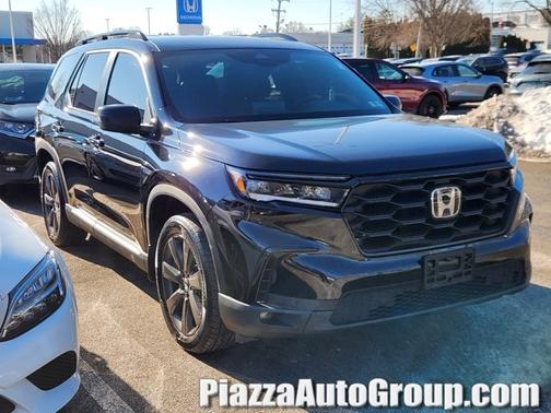 2023 Honda Pilot Sport