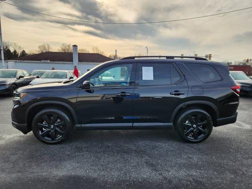 2025 Honda Pilot Black Edition