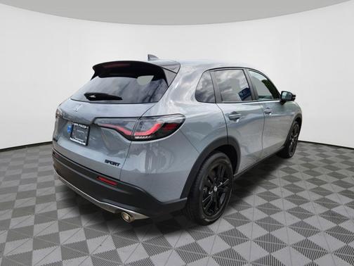 Urban Gray Pearl 2026 Honda HR-V Sport