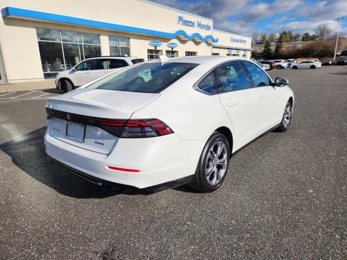 2025 Honda Accord Hybrid EX-L