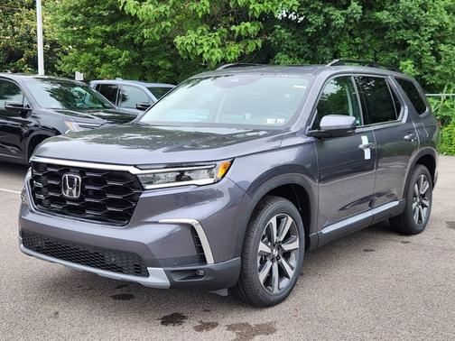 2025 Honda Pilot Touring