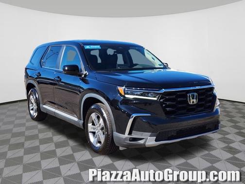 2023 Honda Pilot EX-L 8 Passenger