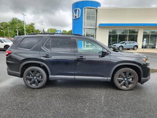 2025 Honda Pilot Black Edition