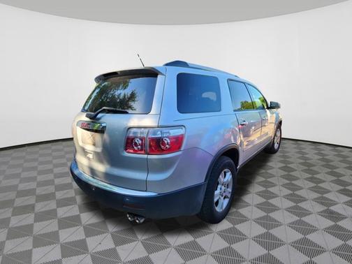 Quicksilver Metallic 2010 GMC Acadia SLE