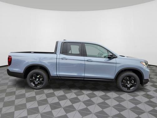 2026 Honda Ridgeline Black Edition Two-Tone