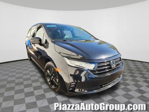 Crystal Black Pearl 2023 Honda Odyssey Sport