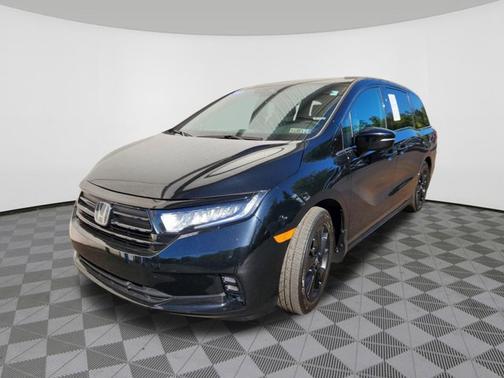 Crystal Black Pearl 2023 Honda Odyssey Sport