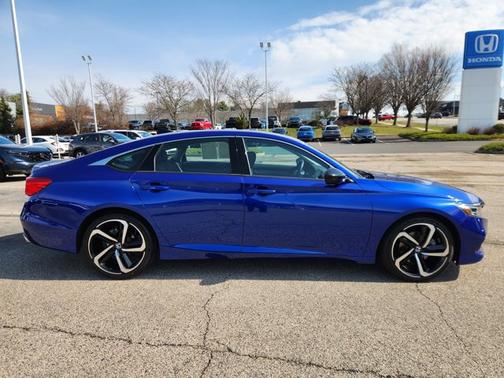 2022 Honda Accord Sport SE