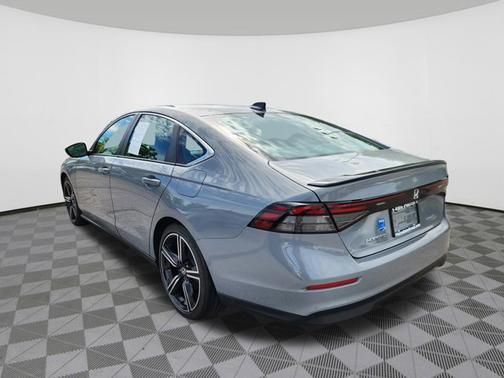 Urban Gray Pearl 2023 Honda Accord Hybrid Sport