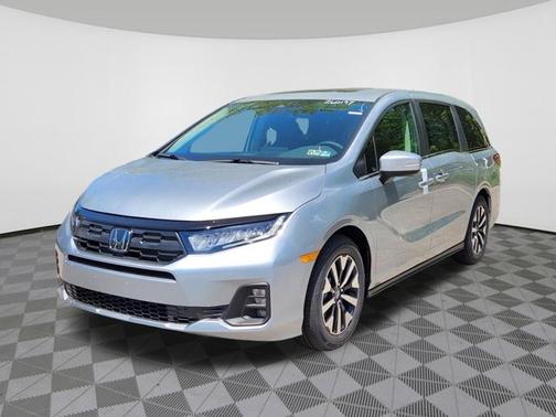 Solar Silver Metallic 2026 Honda Odyssey EX-L