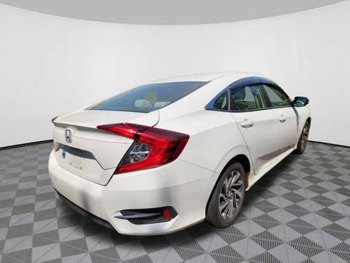 Taffeta White 2016 Honda Civic EX