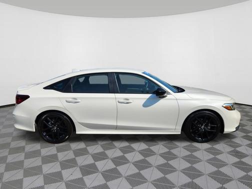 Platinum White Pearl 2026 Honda Civic Sport