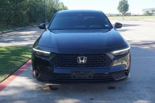 2025 Honda Accord Hybrid 