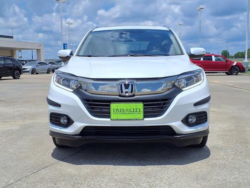 Platinum White Pearl 2022 Honda HR-V