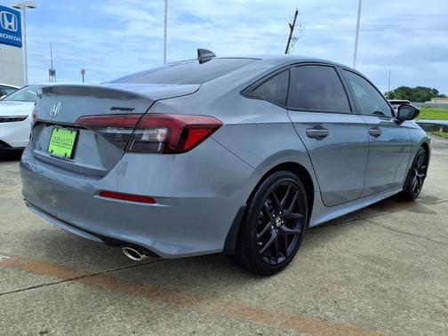 Urban Gray Pearl 2026 Honda Civic