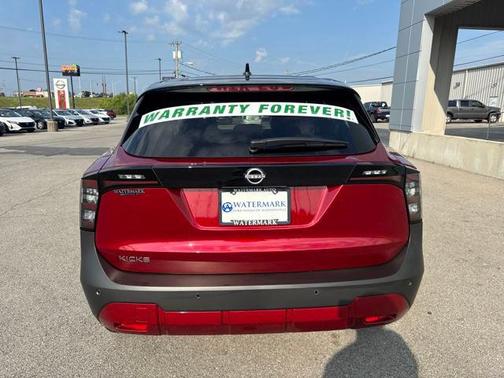 2025 Nissan Kicks SV