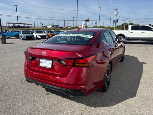 2025 Nissan Altima 2.5 SR