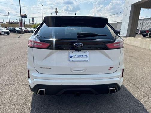 2020 Ford Edge ST