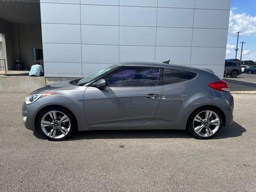 2016 Hyundai Veloster Base