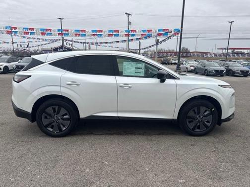 2025 Nissan Murano SV