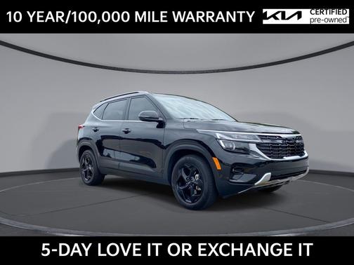 Fusion Black 2026 Kia Seltos EX