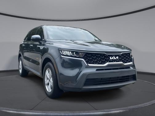 2022 Kia Sorento LX