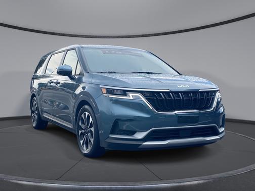 2024 Kia Carnival EX