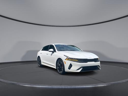 2022 Kia K5 LXS