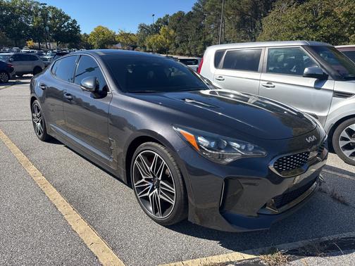 2022 Kia Stinger GT2