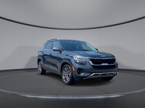 2023 Kia Seltos S
