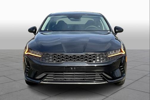 Ebony Black 2023 Kia K5 LXS