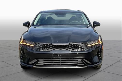 Ebony Black 2023 Kia K5 LXS
