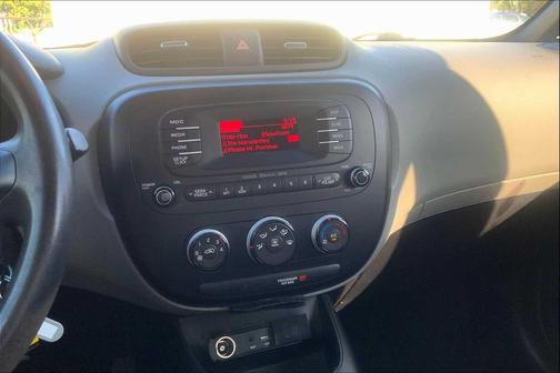 2015 Kia Soul Base