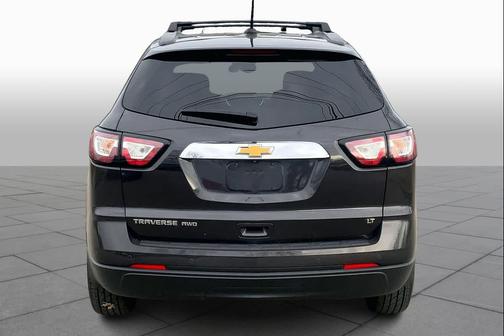 2017 Chevrolet Traverse 2LT
