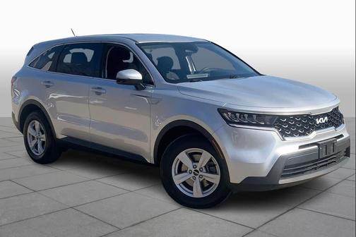 2022 Kia Sorento LX