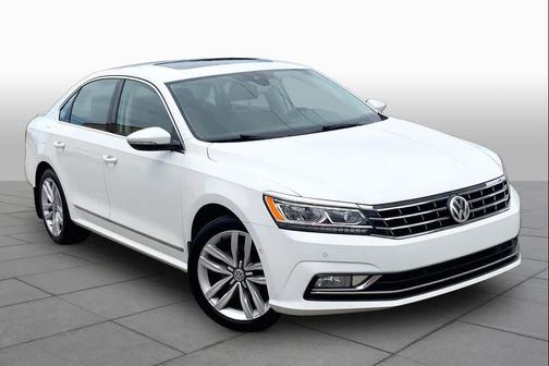 Pure White 2017 Volkswagen Passat 1.8T SEL Premium