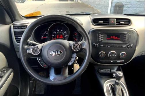 2014 Kia Soul Base