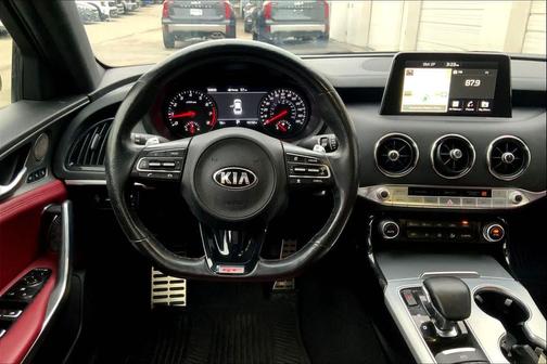 2019 Kia Stinger GT2