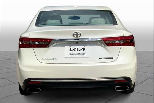 2016 Toyota Avalon Touring