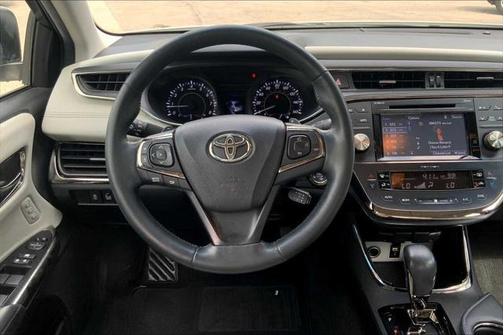 2016 Toyota Avalon Touring