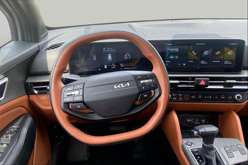 Wolf Gray 2026 Kia Sportage X-Line