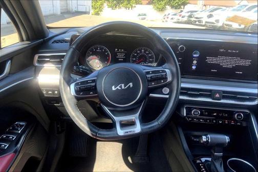 2024 Kia K5 GT-Line
