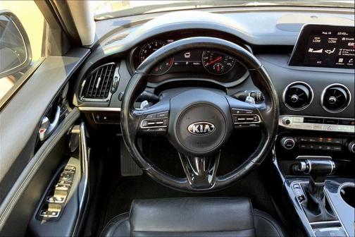 2018 Kia Stinger Premium