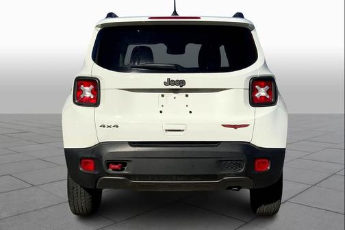 2022 Jeep Renegade Trailhawk