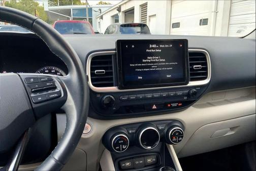 2022 Hyundai VENUE Limited