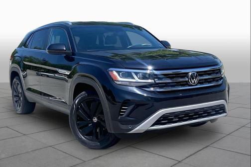 Deep Black Pearl 2023 Volkswagen Atlas Cross Sport 3.6L V6 SE w/Technology