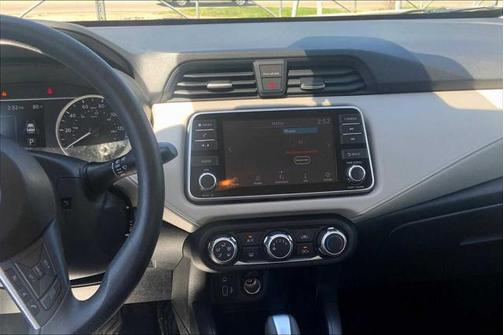 2021 Nissan Versa 1.6 SV
